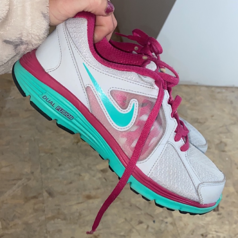 Nike shoes